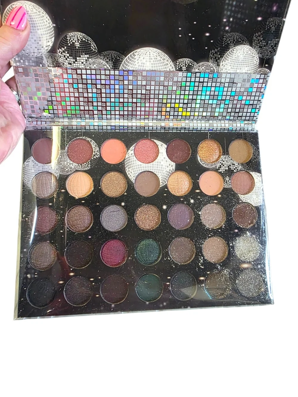 Nicole Miller New York Disco Eyeshadow Palette 35 Color Mattes & Shimmers